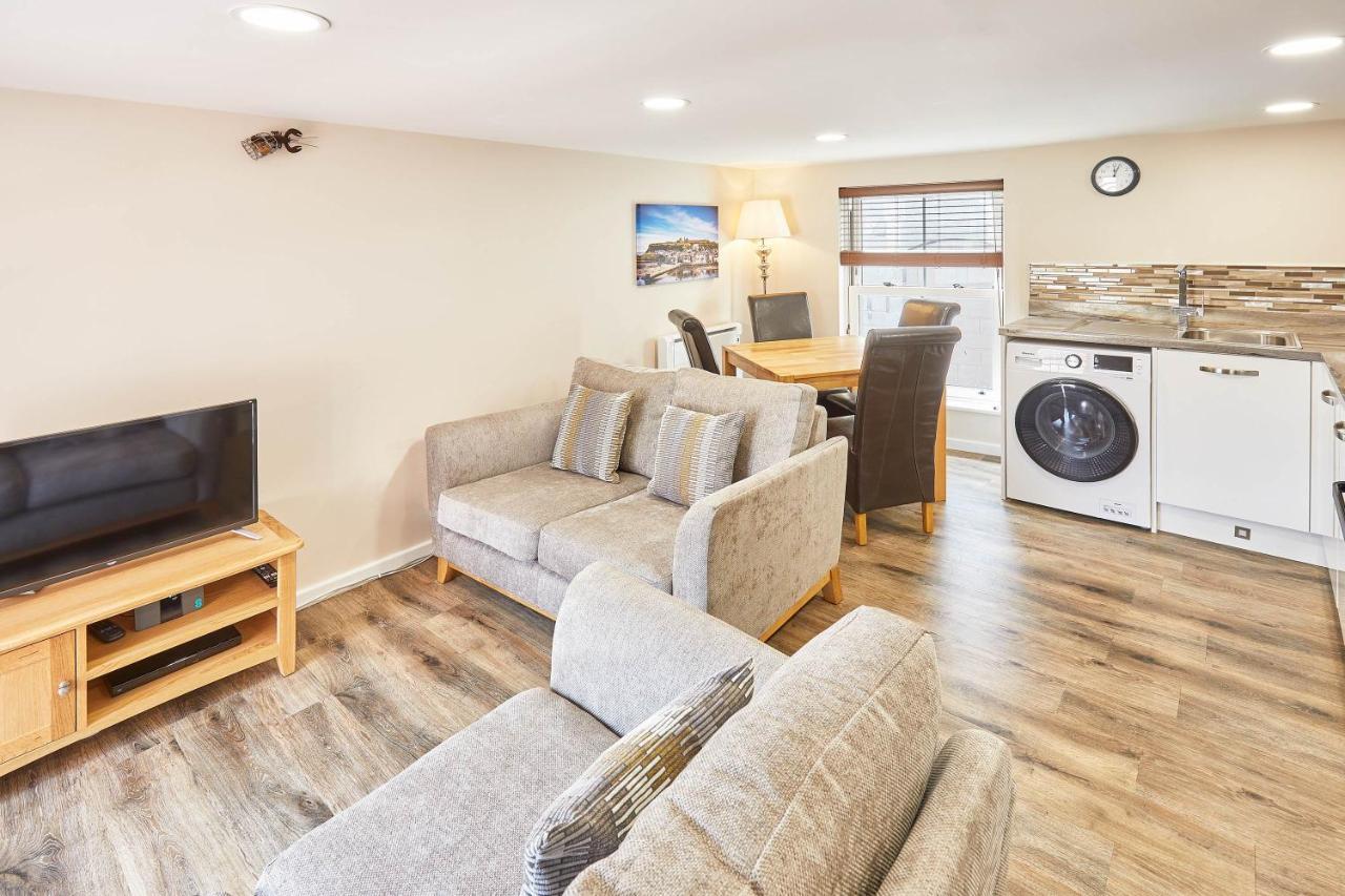 Host & Stay - Lobster Pot Apartment Whitby Esterno foto